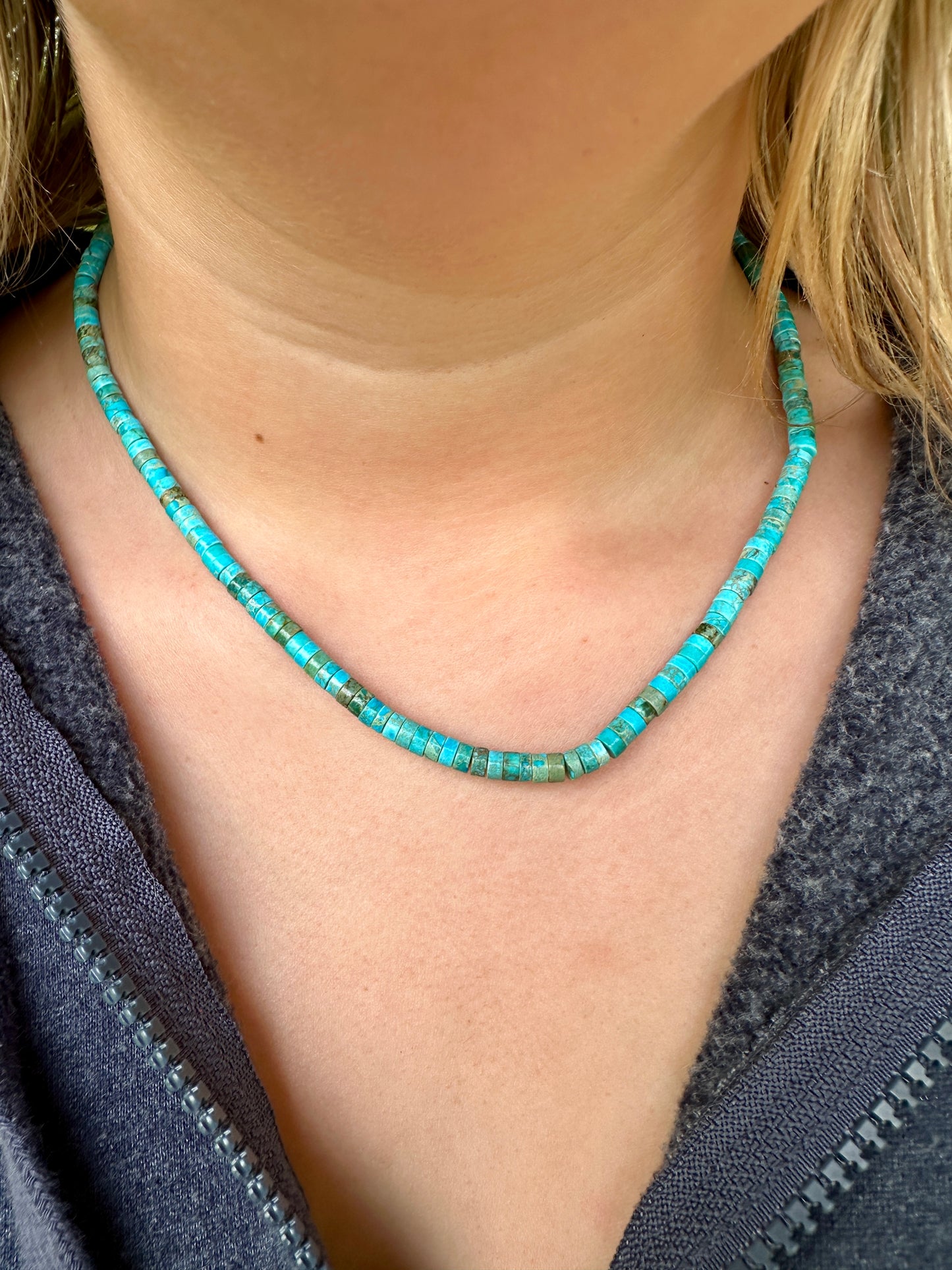 Kingman Heishi Bead Turquoise Necklace