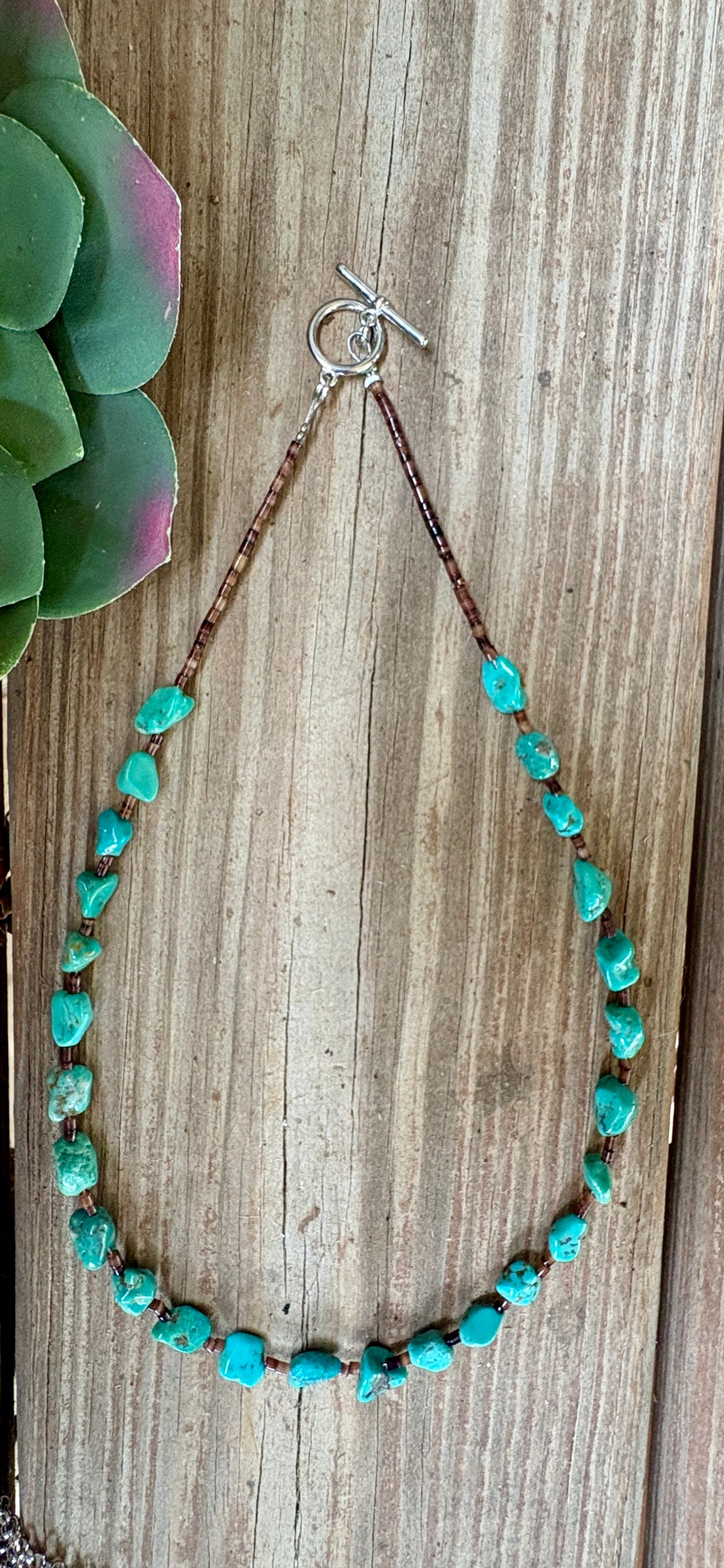 19" Turquoise and Shell Necklace – Bright Natural Stones