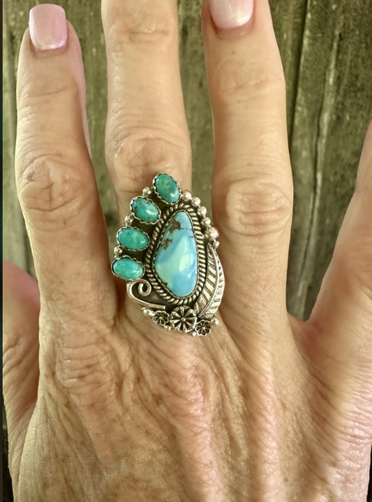 Golden Hills Kingman Turquoise Feather Ring
