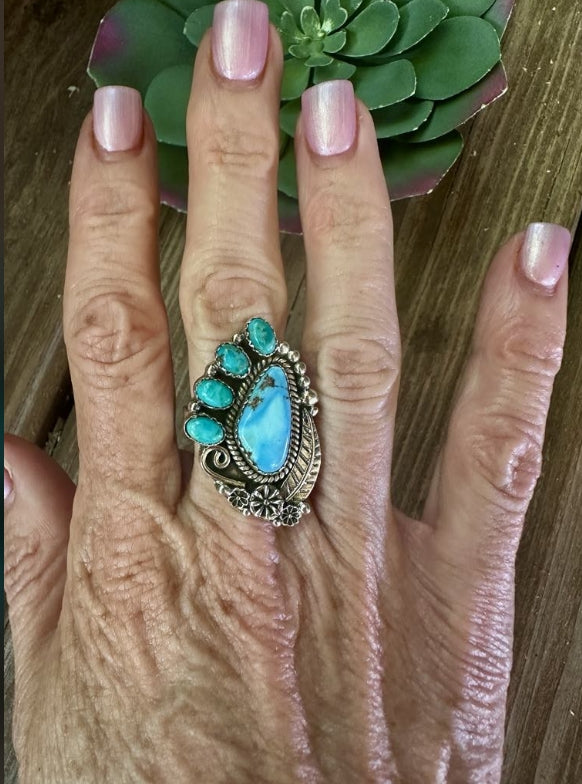 Golden Hills Kingman Turquoise Feather Ring